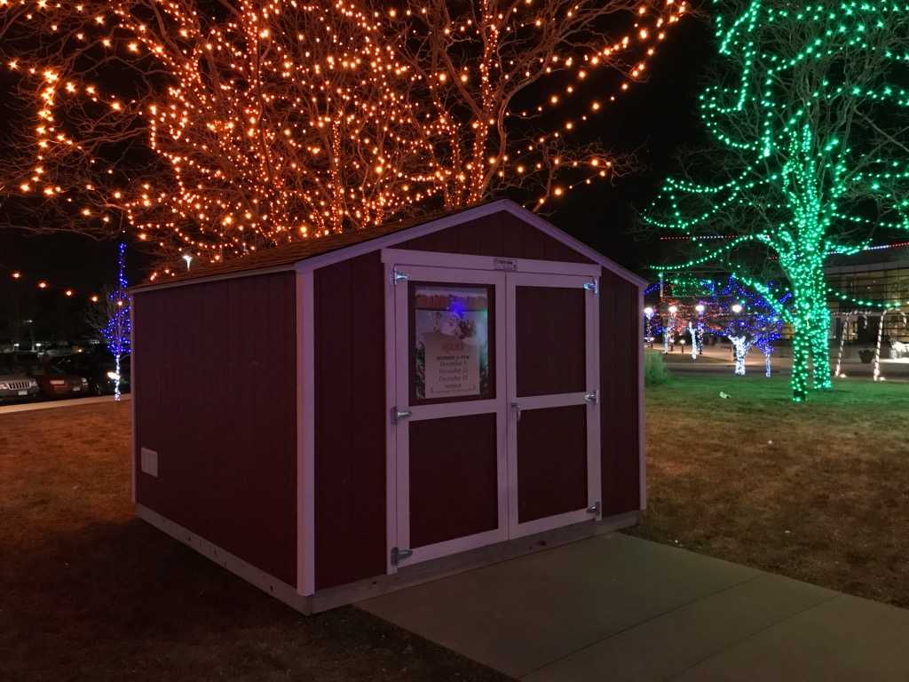 Lubbock Premier Pro Ranch Weekender Santa's Shed