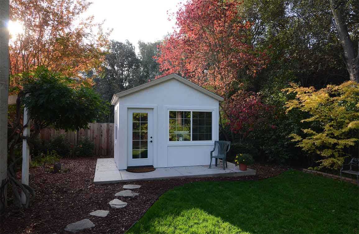 A premier pro tall ranch that was turned into a home office.