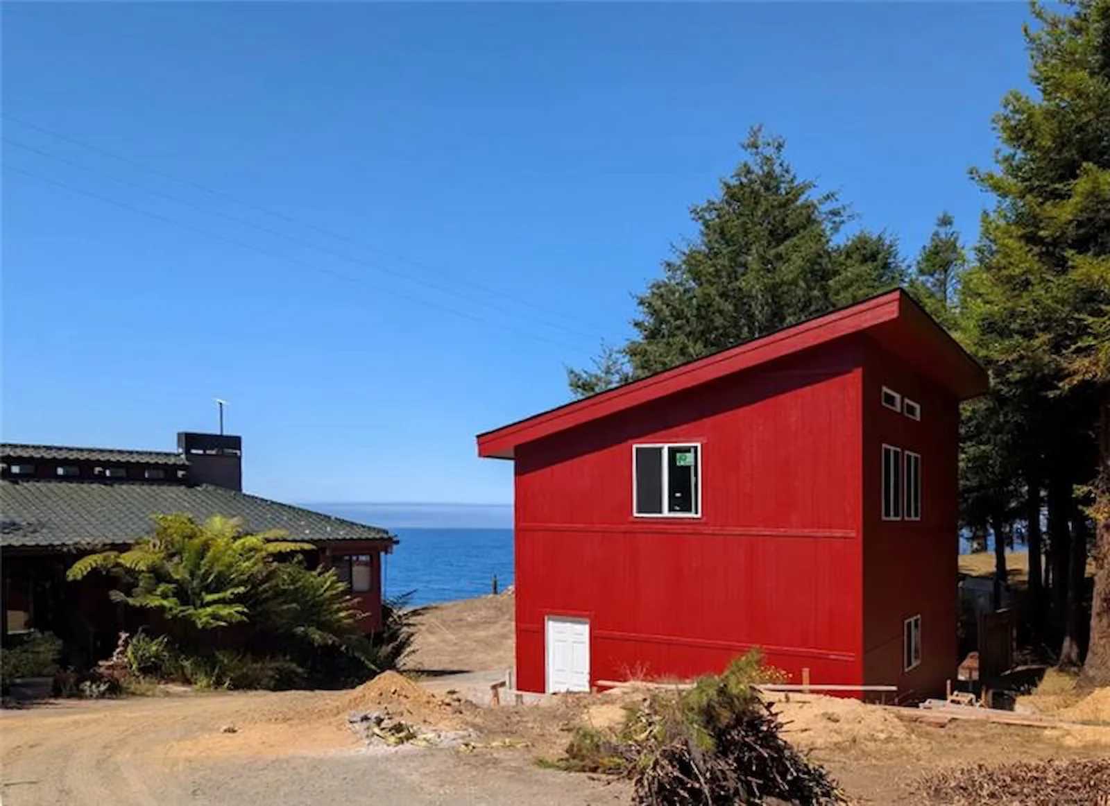 Red Premier Pro Studio Garage in Santa Rosa