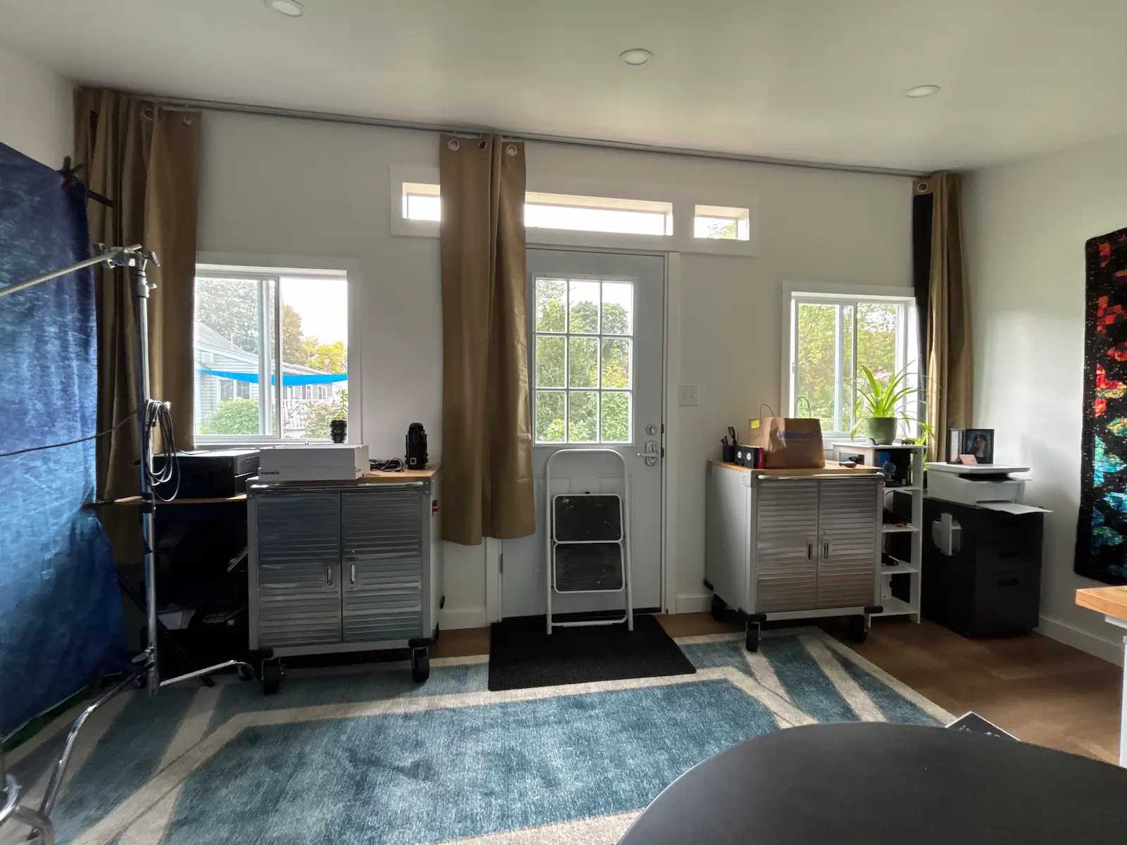 Interior of Premier PRO Studio for filming and quilting