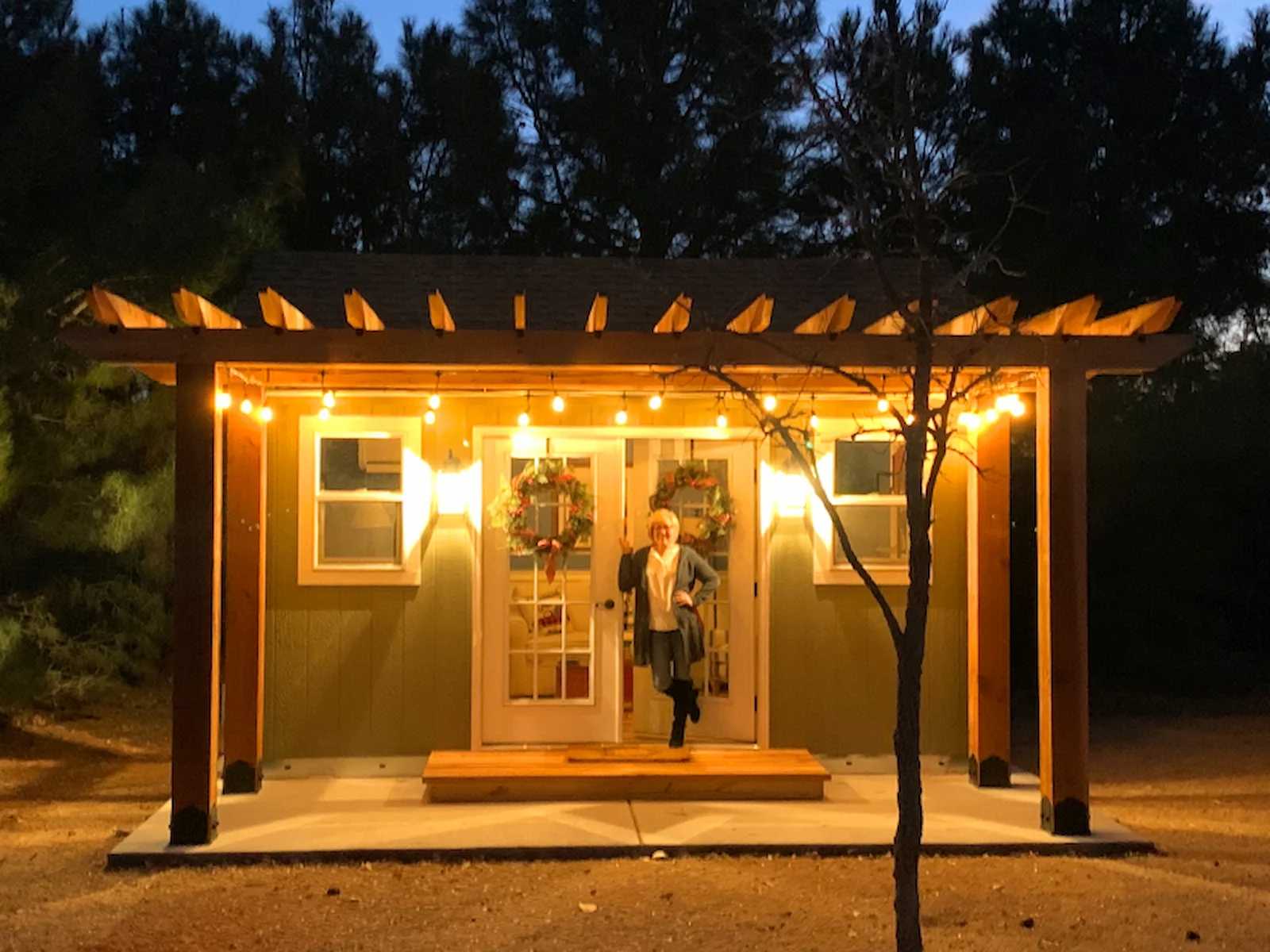 Premier Pro Tall Ranch exterior decorated