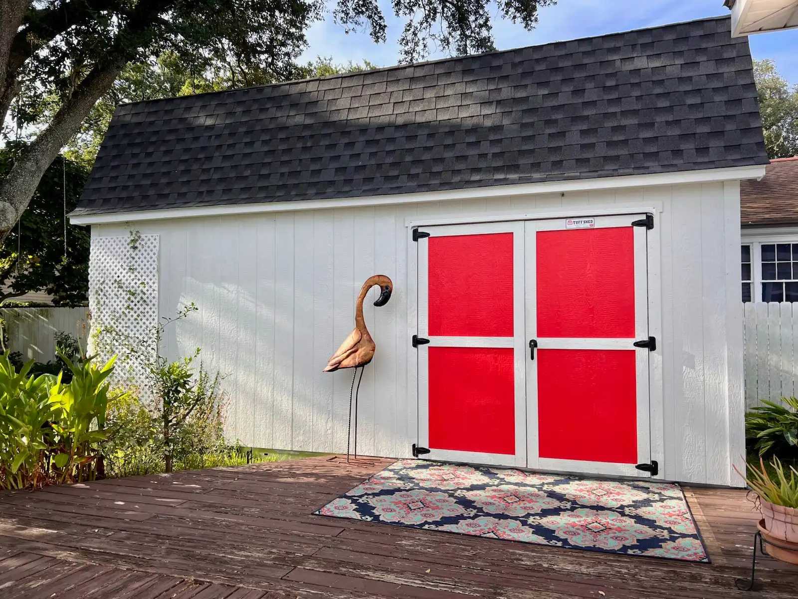 Premier Pro Tall Barn exterior with red door