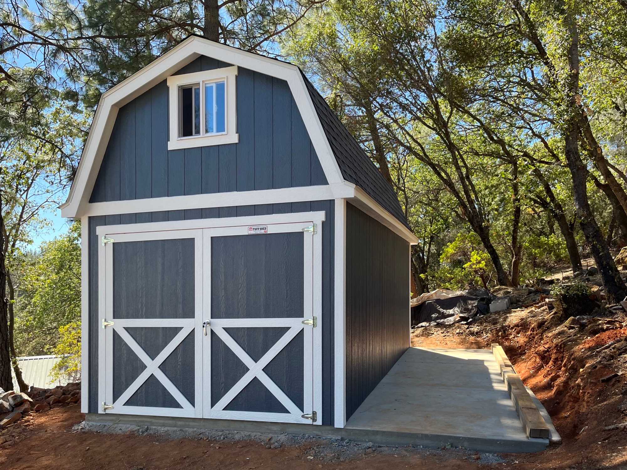A premier tall barn for storage.