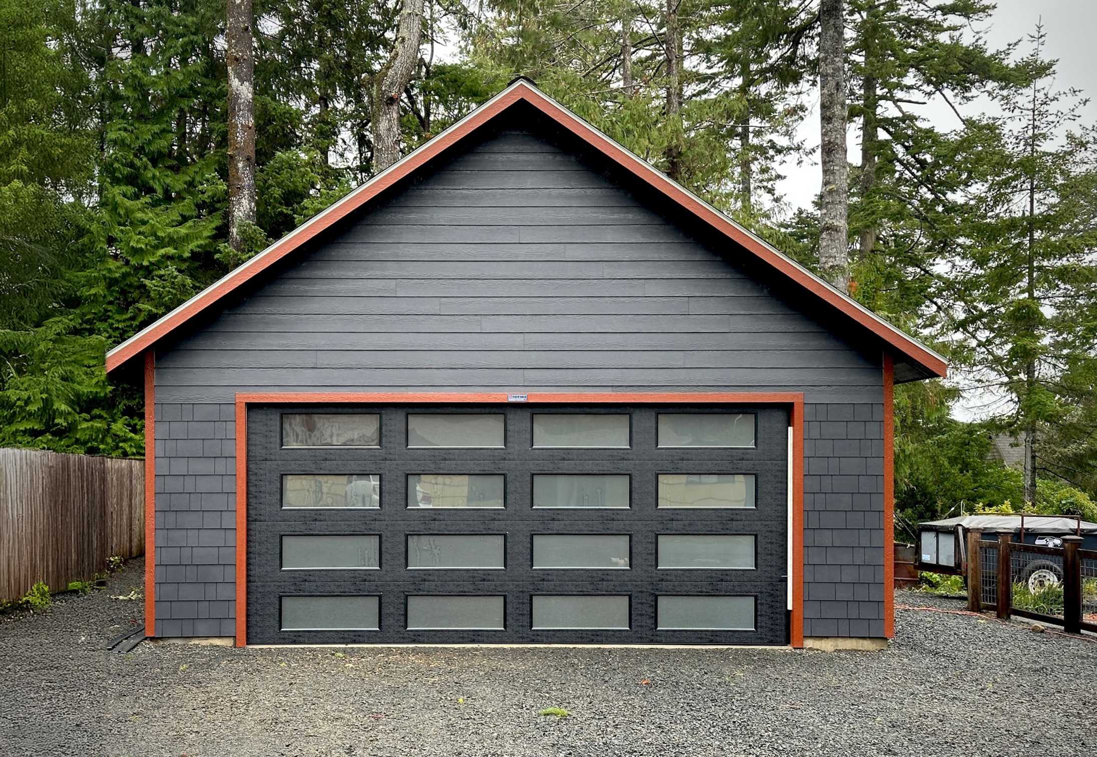 A premier pro ranch garage for car storage.
