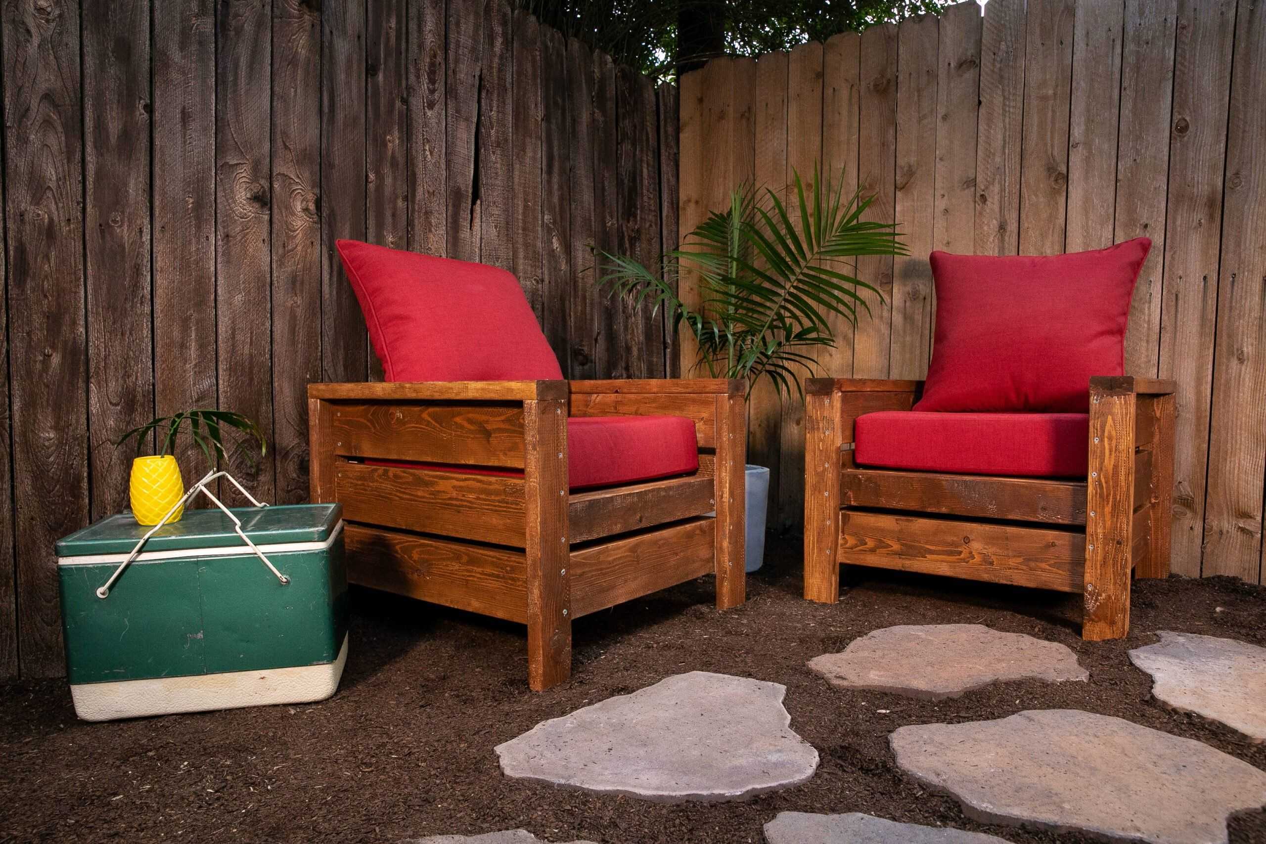Modern Outdoor Chairs