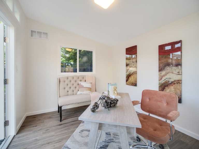 Interior of the Premier PRO Studio Home Office