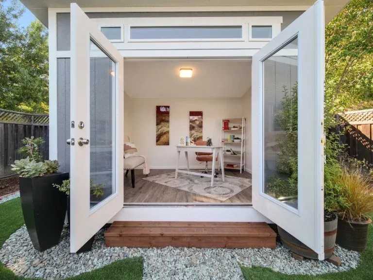 Exterior of the Premier PRO Studio Home Office