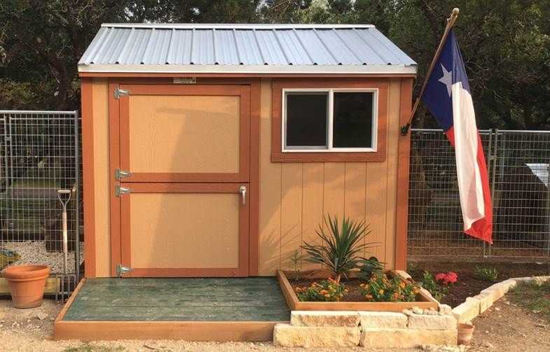 Exterior of the Premier Ranch Dog House Front View